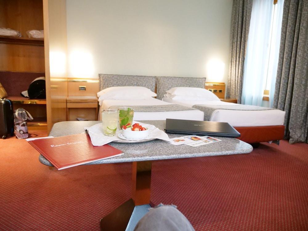 Hotel Michelangelo Milano Dış mekan fotoğraf